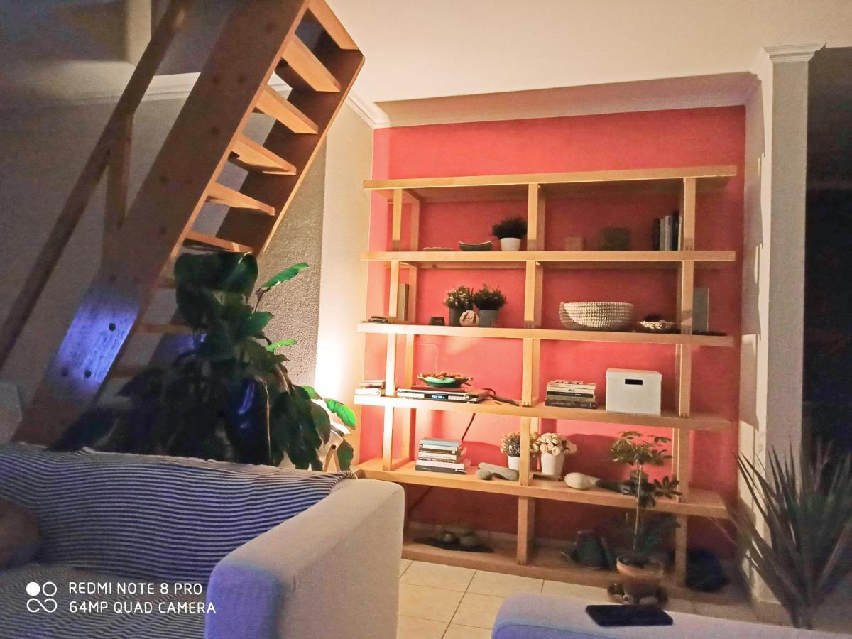 Homestay Attic Private Bedroom 阿尔热祖尔 外观 照片
