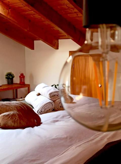 Homestay Attic Private Bedroom 阿尔热祖尔 外观 照片